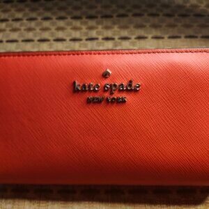 Kate Spade | Large Slim Bifold Wallet in Red